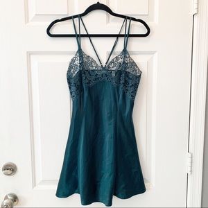 Victoria’s Secret Emerald Green Lace Chemise